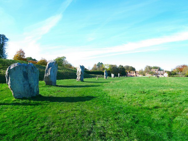 Avebury Henge and Stone Circles of Wiltshire Print