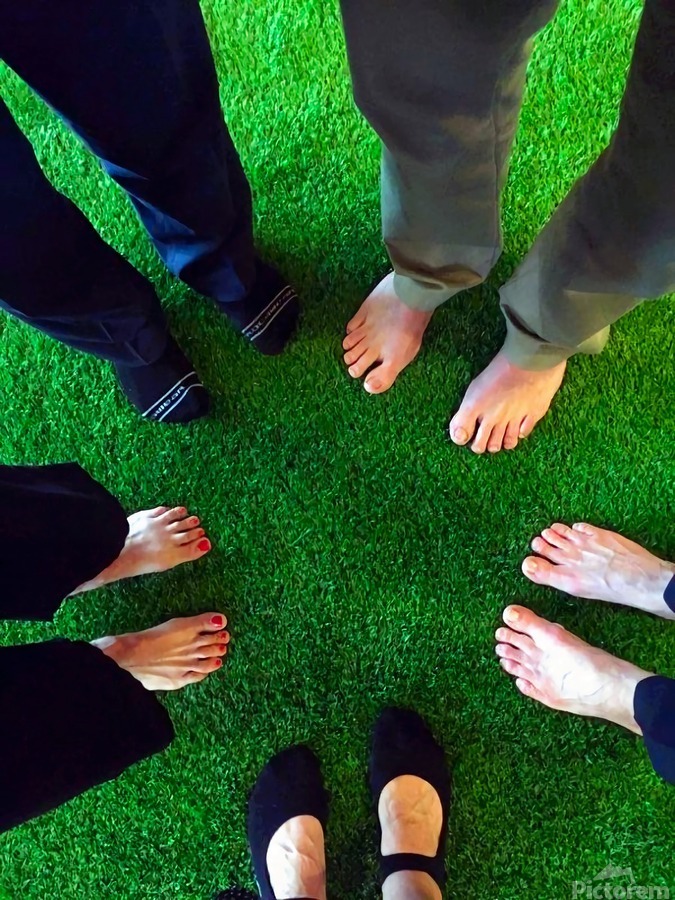 Fancy Feet Team Huddle   Imprimer