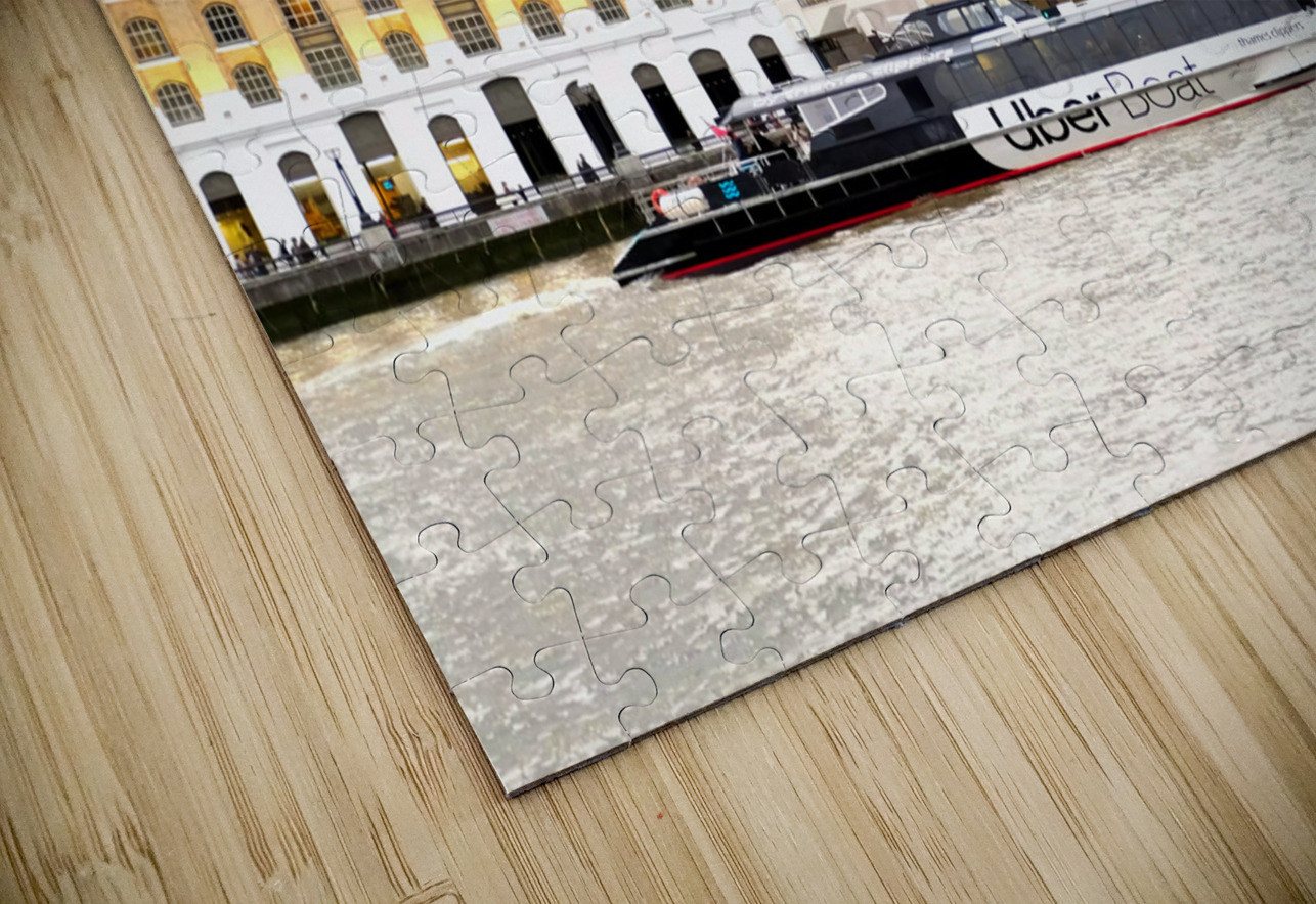 Uber on Water Click4Pix Puzzle